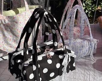 shoulder bags