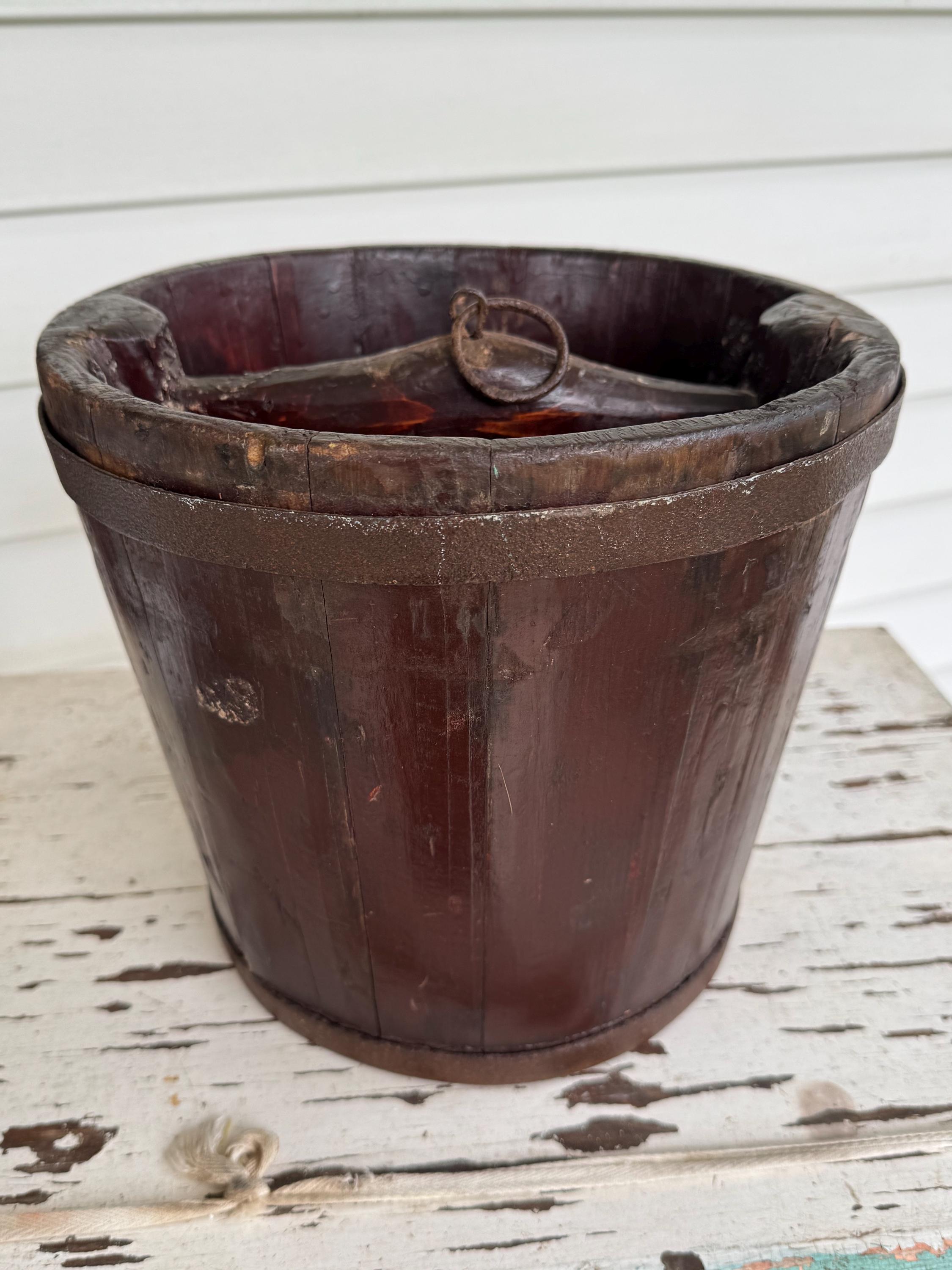 Antique Water Well Bucket - Etsy