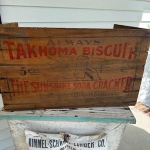 Antique Takhoma Biscuit Advertising Box - Sunshine Soda Crackers Box