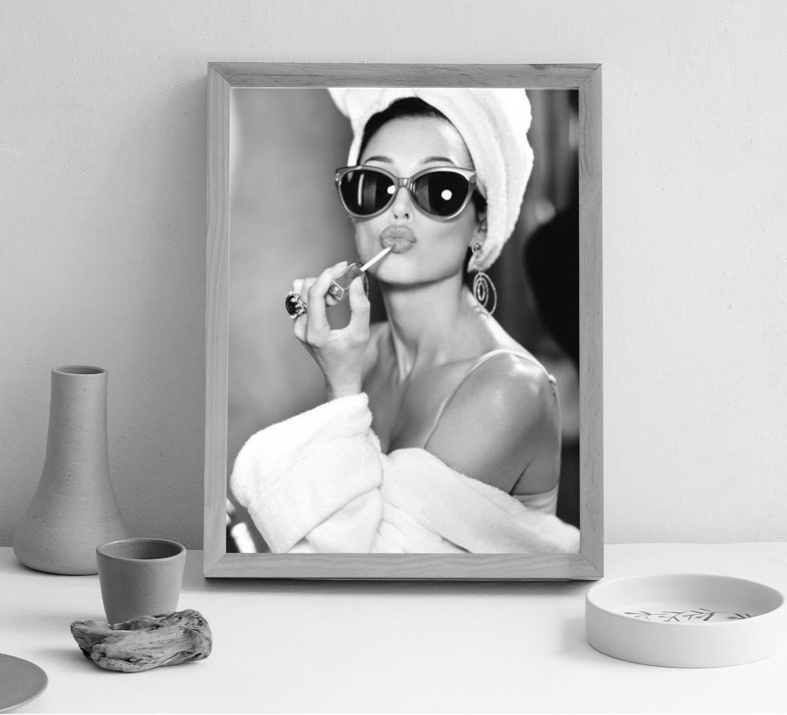Audrey Hepburn Lipstick Print, Fashion Wall Art, Black and White