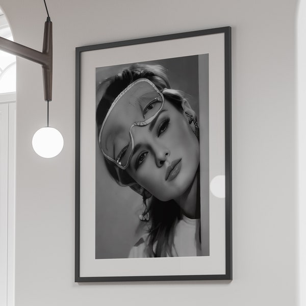 Audrey Hepburn Sleep Mask Print, Breakfast at Tiffanys Poster, Black and White, Vintage Photo, Retro Fashion Wall Art, Old Hollywood Decor