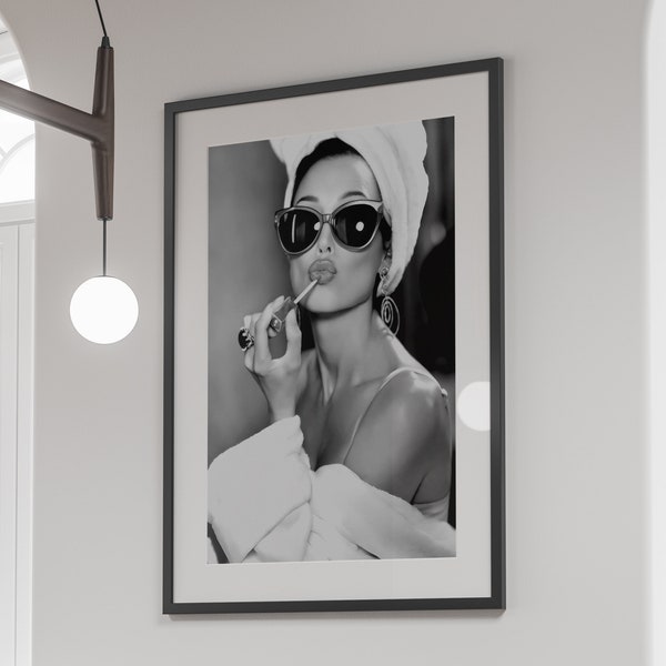 Audrey Hepburn Lipstick Print, Black and White, Vintage Photo, Audrey Hepburn Poster, Fashion Wall Art, Old Hollywood Decor, Feminist Print