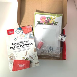 Retired Stampin’ Up Paper Pumpkin Creativity in a Box Card Making Kit (Includes Stamp Set, Ink Pad, Precursor/Predesigned Elements)