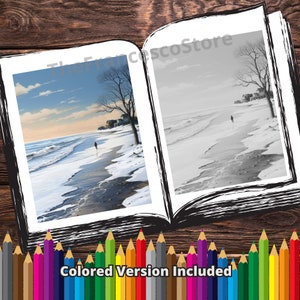 以下が含まれることがあります： 開いた本には2つの風景画が描かれています。1つは、雪の降るビーチを人が海に向かって歩いているカラー画像です。もう1つは、同じシーンのグレースケールバージョンです。「Colored Version Included」というテキストが下にあります。