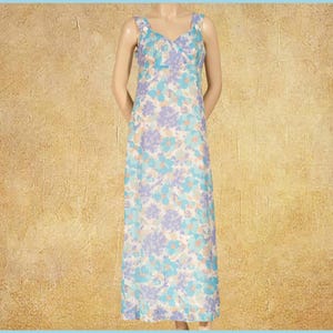 Vintage 70s Flower Print Maxi-Dress (size UK10, US6, FR38, D36, IT42)
