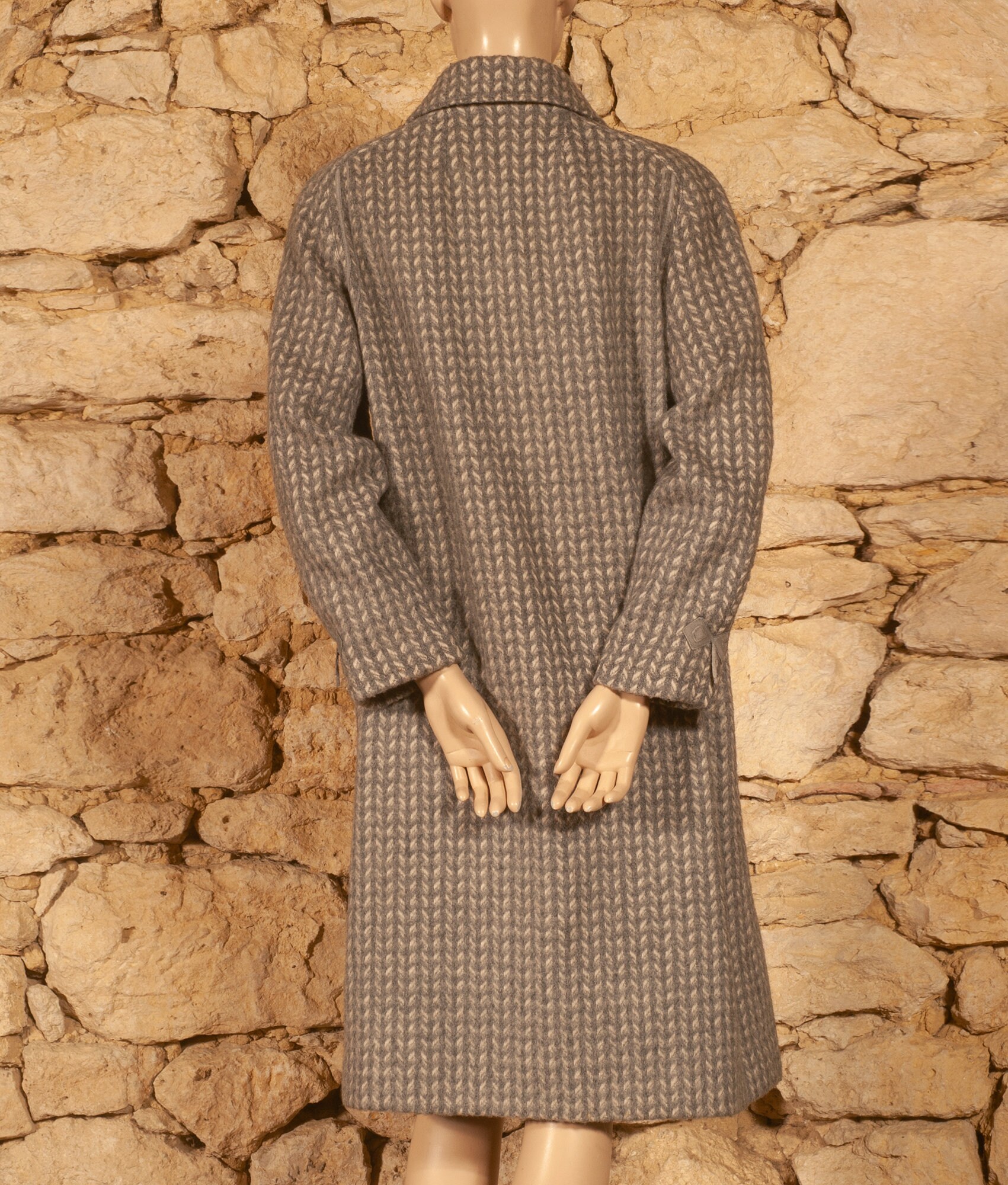 Vintage 60s 'goetz Modell' Tweed Overcoat (size UK14, US10 Vintage 60s 'goetz Modell' Tweed Overcoat (size UK14, US10