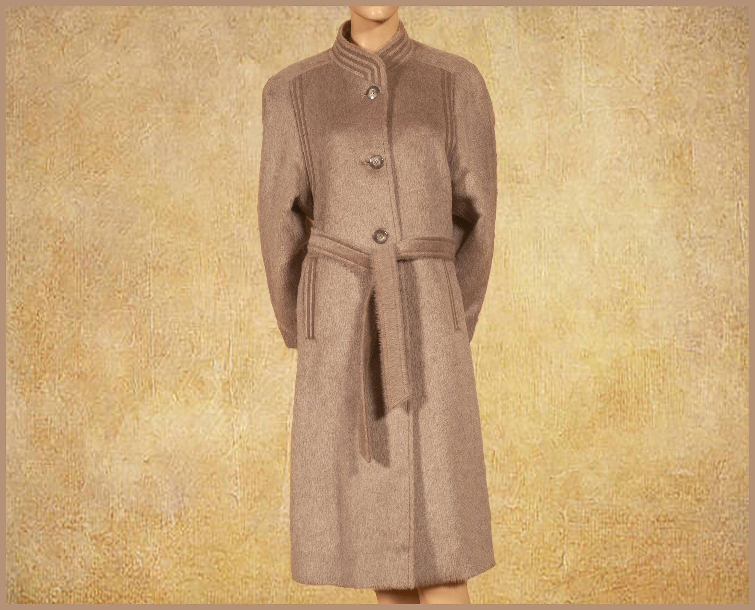 Weinberg - Vintage 70s Llama Wool Overcoat (size UK12 Small