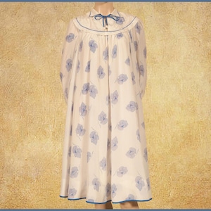 Vintage 80s &#39;Trinic - Paris&#39; Floral Print  Evening Dress (size US6, UK10, FR38, D36, IT42)