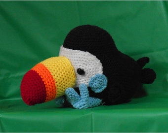 Squeaktures Toucan