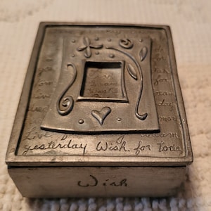 Rare Find! Vintage Pewter Trinket Box with Lid 3.5x3"