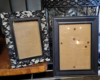 Paar von schwarzem Holz und Weiß w / Black Lace Bilderrahmen {Siehe Beschreibung für Details}
