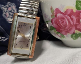 Vintage LDADPR Square Face Silver Tone Quartz Wrist Watch Works- Needs battery