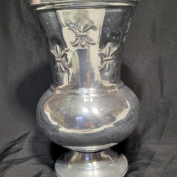 Vintage 1970's Classic Style Silver Jardiniere Metal Urn Vase Made in India