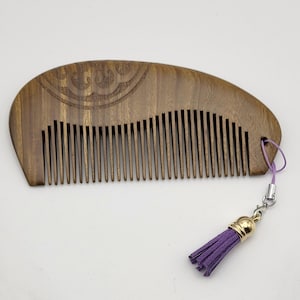 NEW-Sandalwood Fine, Rounded Tooth Comb for Normal Hair - Detangling & Scalp Massage