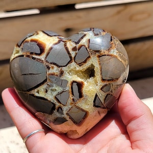 Septarian Heart, Healing Crystal