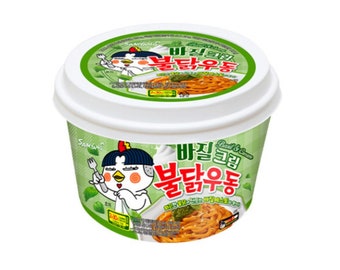 Samyang Buldak Basil Cream Udon - Piatto di noodle piccanti