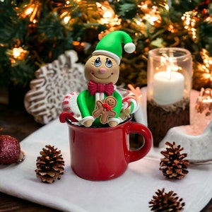 Santa in a Cup Tier Tray Decor Peppermint Gingerbread