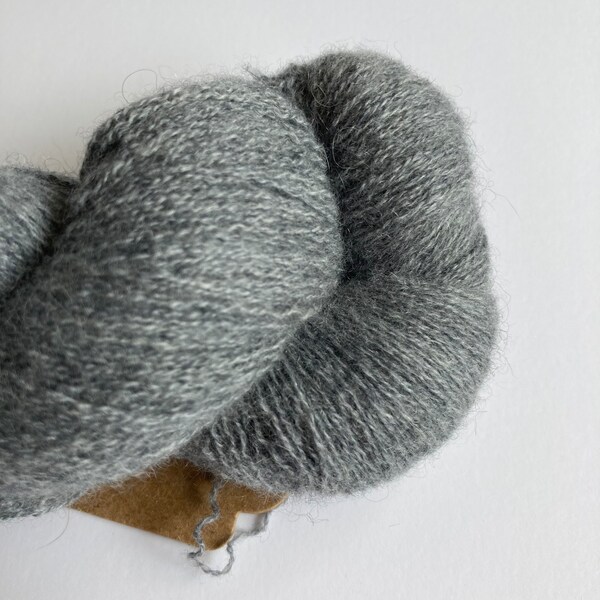 100% Cashmere Gray Yarn | Lace Weight | Sustainable and Recycled