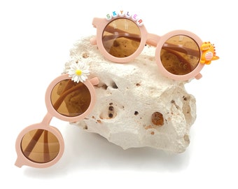 Floral Daisy Girls Personalized Name Sunglasses, Kids Gift Toddler Gift, Babies Gift, Baby Girl Personalized Birthday Gift Sunglasses