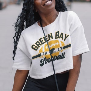 Green Bay Football Retro Cropped Shirt, Vintage GB Packer Crop Top, Throwback Packer Boxy Fit Tee, Women&#39;s Green Bay Crop Crewneck Tee