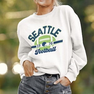 Seattle Football Retro Sweatshirt, Vintage Seahawk Crewneck Sweatshirt, Men&#39;s & Women&#39;s Seattle Throwback Crewneck, Seatown Sports Fan Gift