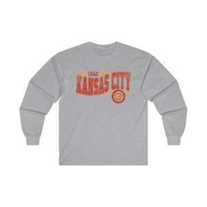 Kansas City Football Retro Crewneck Långärmad, Chief Retro Långärmad T-shirt, KC Unisex T-shirt, Matchdag T-shirt, Chief Football Fan Gåva Sport Grey