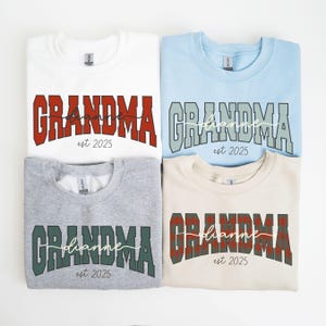 Grandma Established Custom Name Sweatshirt, New Grandma Crewneck Shirt, Personalized Granny Sweatshirt, Varsity Lettering Gma Sweatshirt