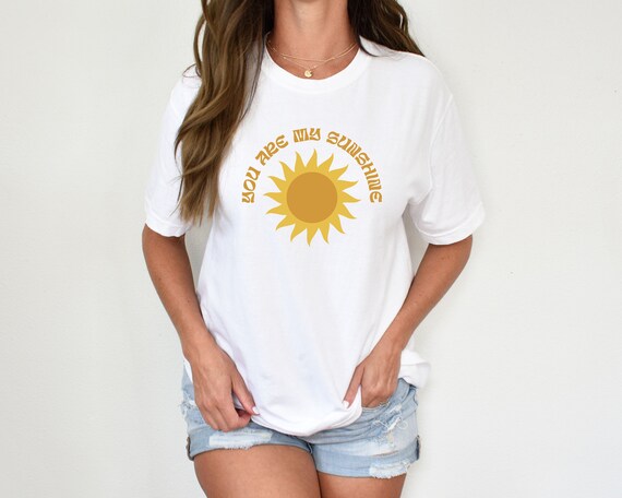 Del Sol Women's Premium Crew Tee - Turtle Splash, Ice Blue T-Shirt - Changes from Blue to Vibrant colors in the Sun - 60% Combed, Ring-Spun Cotton