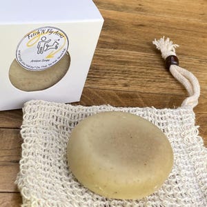 Ditch The Itch- Dog Natural Shampoo Bar FREE SHIPPING!