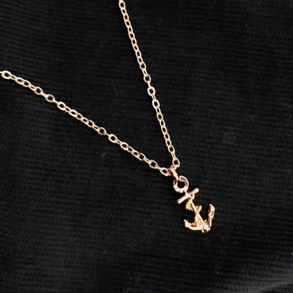 the anchor pendant • gold necklace • AllTheSmallThings