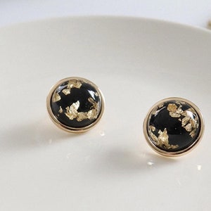 Goldflocken Ohrstecker: Schwarzes Harz, 925 Silber Beiträge
