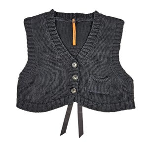 Vintage Cop Copine button up knitted cropped vest top