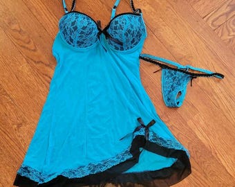 Vtg Y2K Rampage Bustier Camisole & Thong Panties Sz M Turquoise Lace Padded