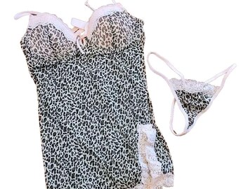 Vtg Y2K Rampage Bustier Camisole & Thong Panties Sz M Pink Animal Print Padded