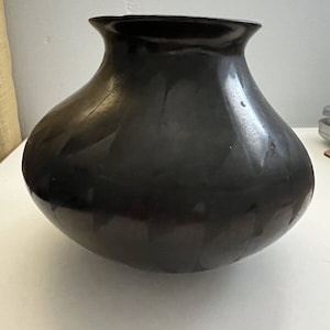 Vintage Mata Ortiz Mexico Black Etched Pottery Vase Bowl by Ramon Villa