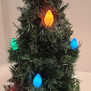 T103 Green Vintage Bubble Light C-7 Tree with Metal Base