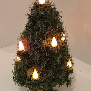 T106 Vintage Green Bubble Light C-6 Tree