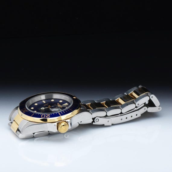 Invicta Automatic Dive Wristwatch - image 4