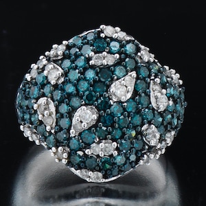 10K White Gold Blue and White Diamond Dome Ring Size 6.5