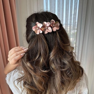 Handcrafted Beaded Floral Hairpieces - Stunning WeddingAccessories