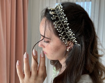 Stunning Japanese Floral Hairpiece for Bride or Bridesmaid - White Beads on Gold Wire - Unique Wedding Gift