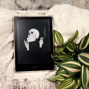 Skeleton smile- Kindle Screensaver Lock Screen - png/e.pub