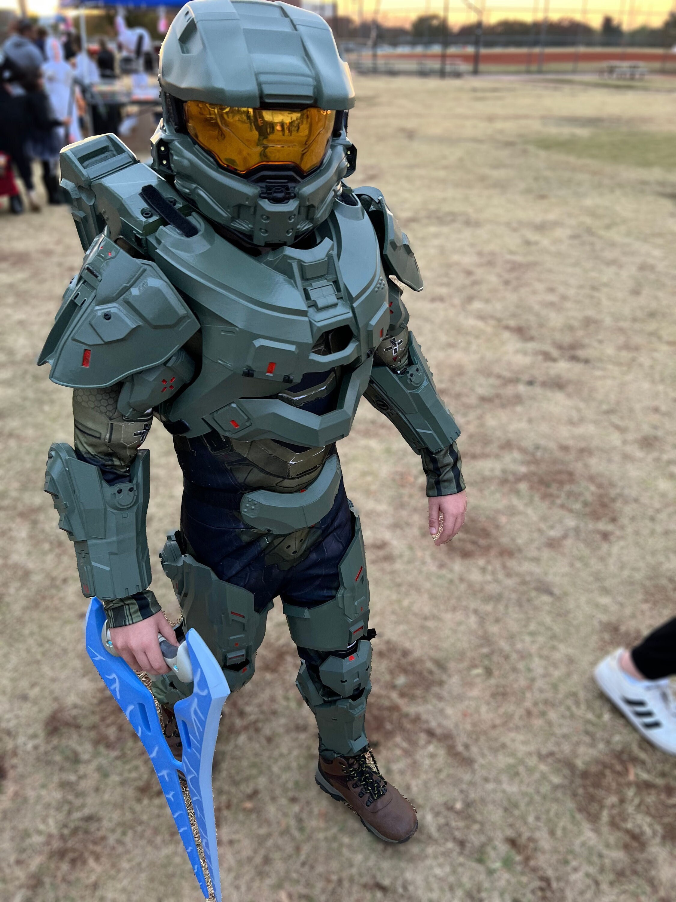 Adult master chief cosplay