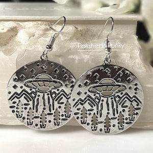 UFO Earrings ~ silver UFO Earrings ~  Space Earrings ~ Outer Space Earrings ~ Spaceship Earrings ~ Alien Earrings~ New in gift box