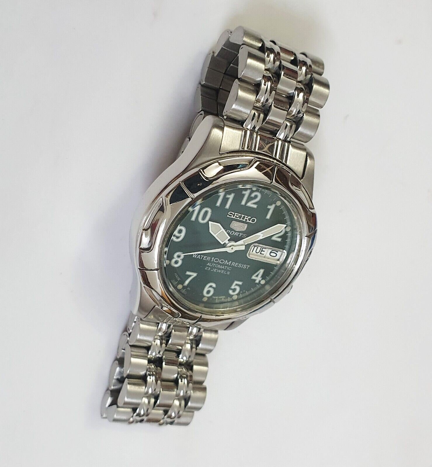 Restored JDM Seiko Sports 5 automatic day date overhauled