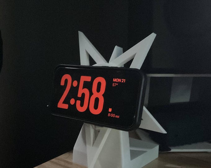 Pentagram MagSafe Charger Stand