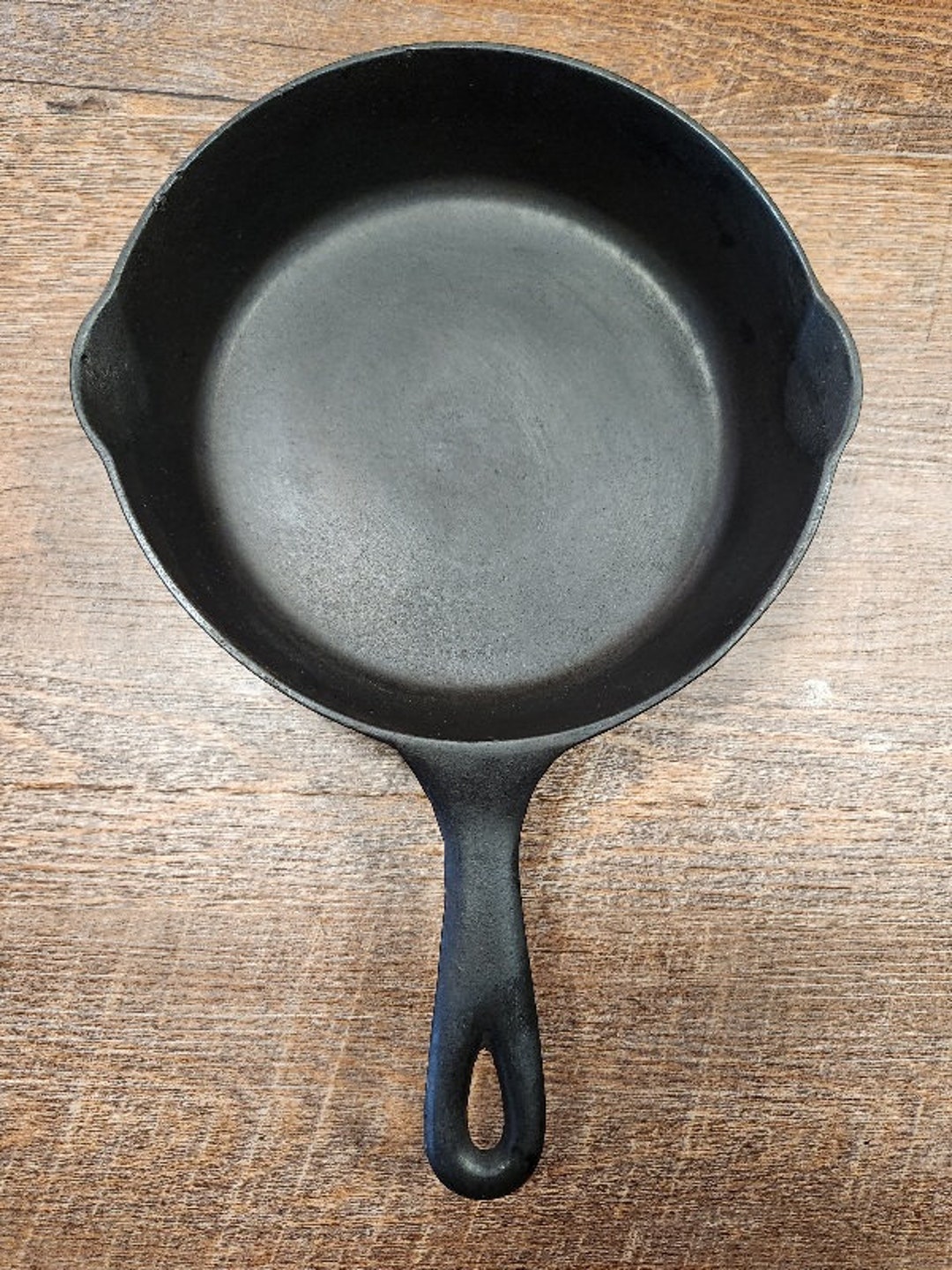 Chicago Hardware Foundry No 5 Cast Iron Skillet CHF Etsy