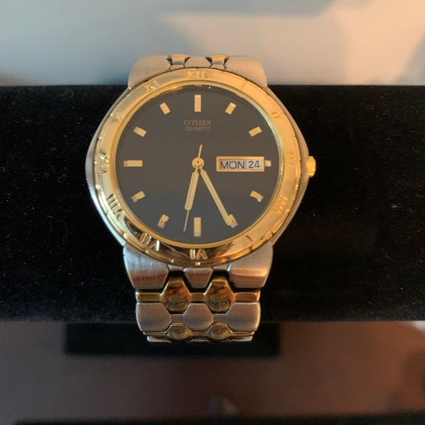 Used Men's Citizen Watch.