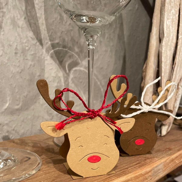 Reindeer guest gift table decoration souvenir Christmas Advent to fill yourself with Ferrero kisses or Mon Cherie or similar.