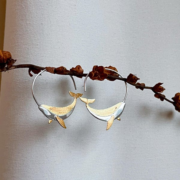 Orecchini a forma di balena in argento sterling 925 placcati in oro 18k